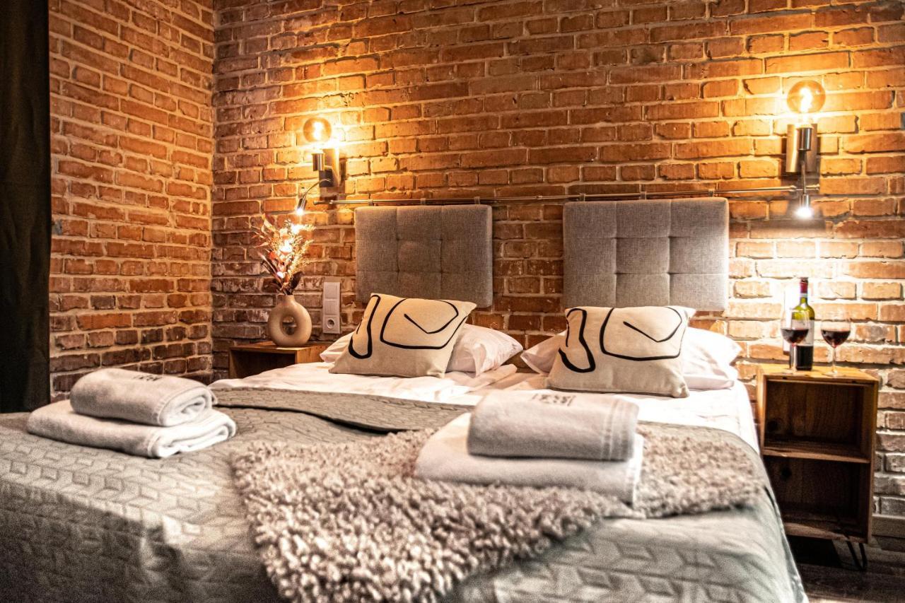 Wine Apartments Краков Экстерьер фото