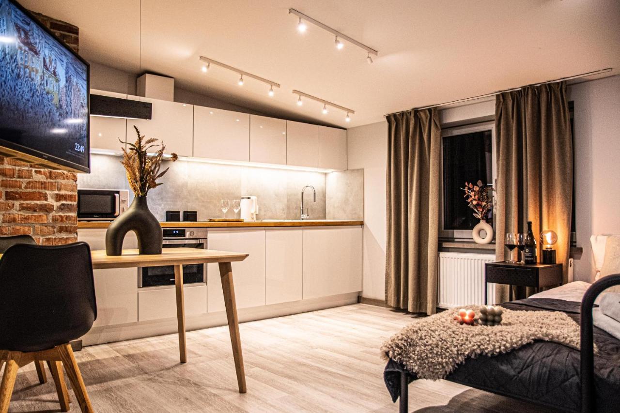 Wine Apartments Краков Экстерьер фото
